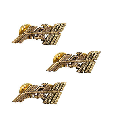 Fashion Party Die Cut Lapel Pins Badge Custom Business Apparel Personalised Badge Pins