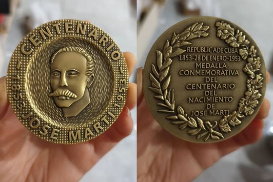 Shop the Best Custom Coins for Your B2B Business Needs