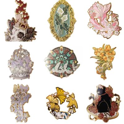 1.25 inch hot sale antique gold scissors badge die cast metal pin custom lapel Business gift badge