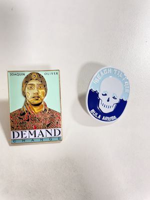 kopen Op maat gemaakte lapel pin met 1,5 mm dikte en 35 mm grootte gemaakt in 5-7 werkdagen online manufacture