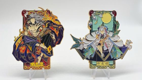 kopen Custom Iron Lapel Pins with Soft Enamel in Customer Size and Custom Color for Branding online manufacture