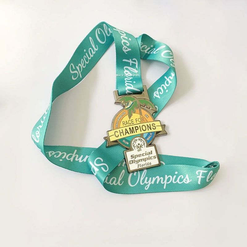 Custom Logo Sports Stamping Press Honorary Custom Event Medals Golden Cool Marathon Medals