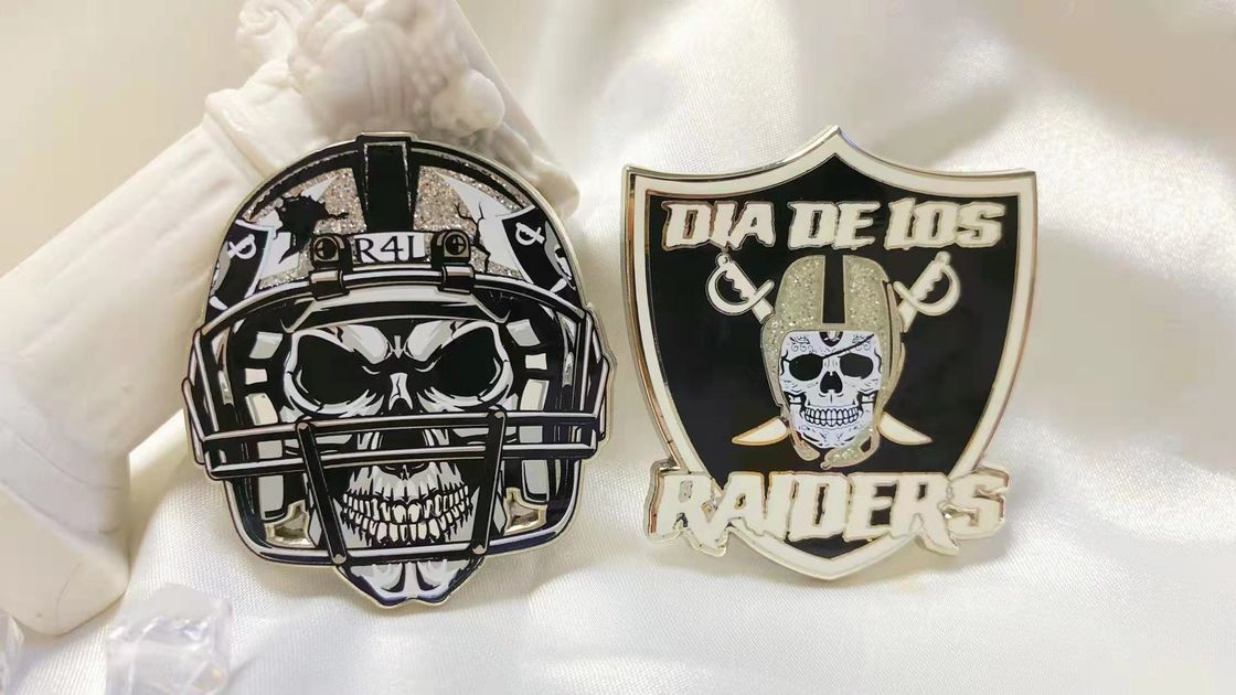 Black Skull Custom Lapel Pins Ename  Metal Clothes Pins 1.5in - 2.5in