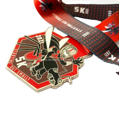 Aangepaste logo medailles en trofeeën antiek zilver goud brons worsteling medaille voor school