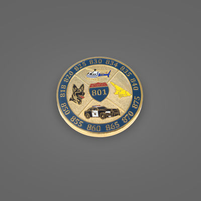 Goede prijs. Gepersonaliseerde gedenkmunten van zinklegering met goudplatering en een aangepast ontwerp voor souvenirs en uitdagingen online