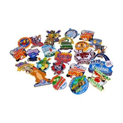 Custom Bulk Metal Cute Cartoons Anime Lapel Pin Badge Soft Hard Enamel Pins met Custom Logo Design