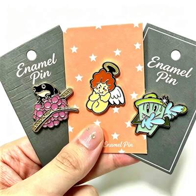 Goede prijs. Op maat gemaakte glazuurpinnen Metalen badge van hoge kwaliteit Gepersonaliseerde antieke moderne broche Op maat gemaakt online