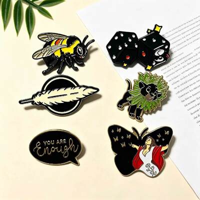 Goede prijs. Factory Direct Custom Anime Game Character Merch Gold Metal Broche Hard Emaille Pin met UV Printing Moderne Emaille Pins online